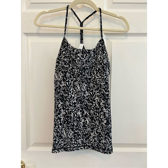 Lululemon power Y tank free spirit black white size 6 rip tag attached Luon - Picture 3 of 8